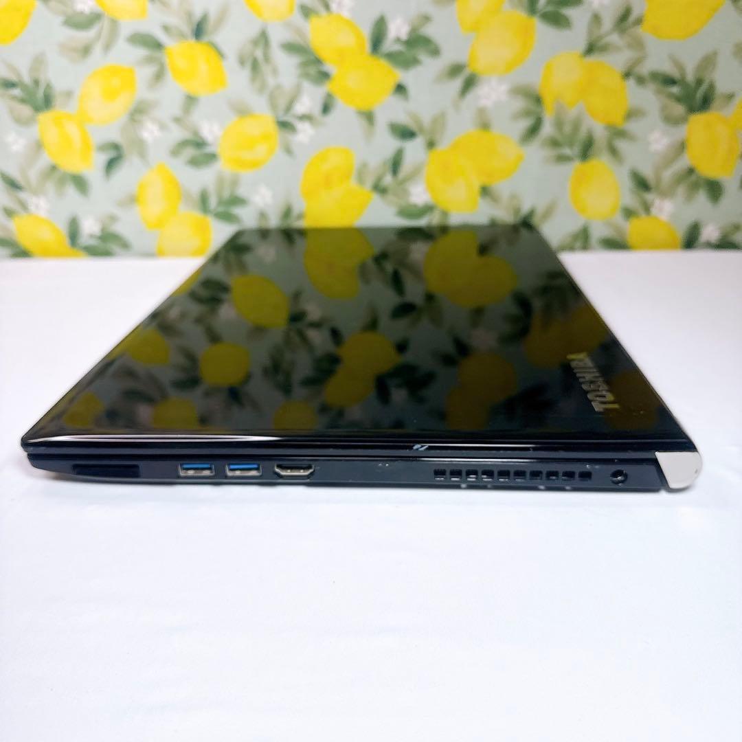 大容量❤️メモリ16GB❤️薄型❤️Windows11❤️サクサク快適SSD