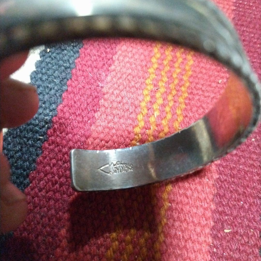 ナバホ族のバングルになります。 - アクセサリー価格