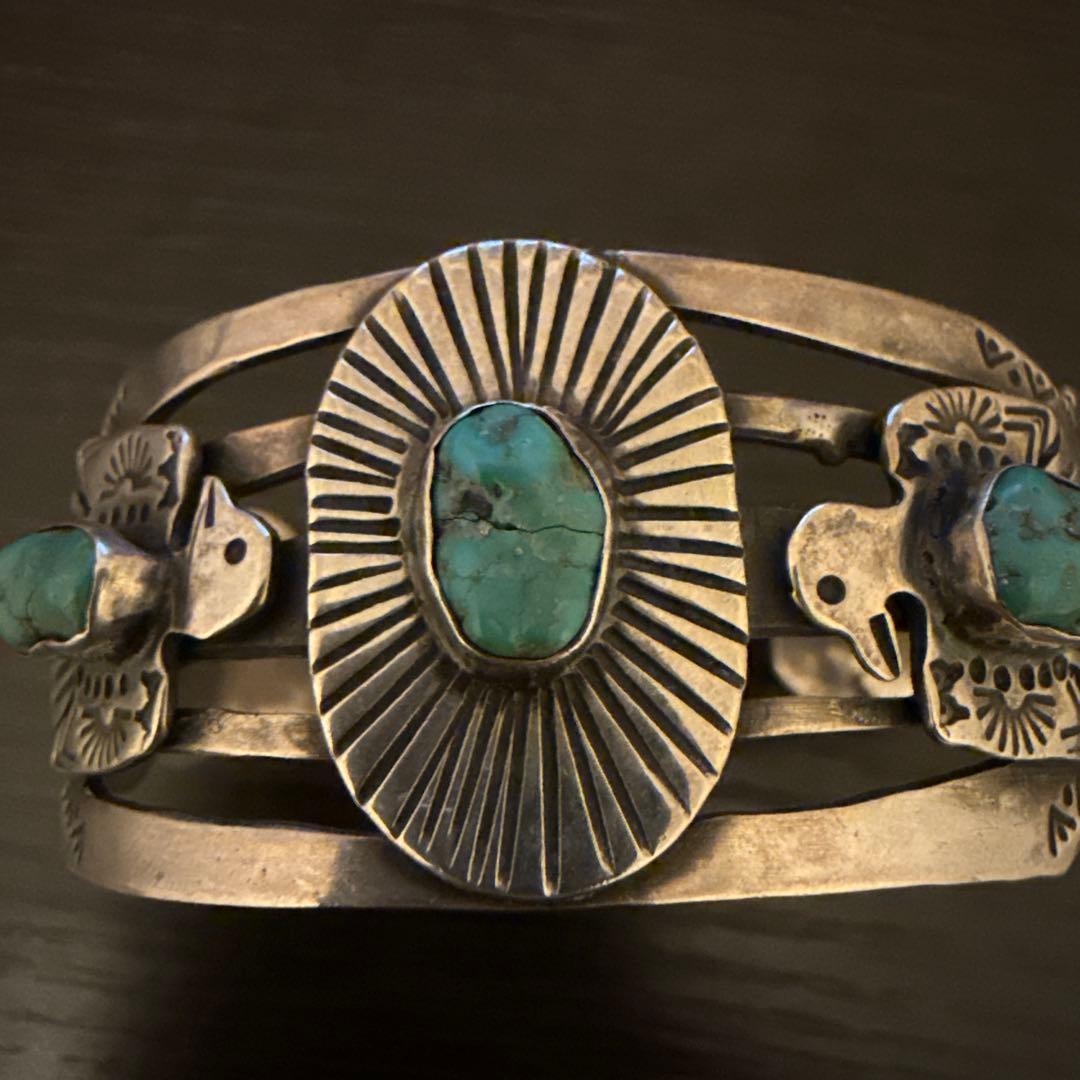 ナバホ族 インディアンジュエリー バングル セット - メルカリ