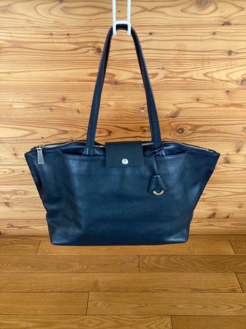 美品 aniary アニアリA4 トートバッグ 本革 肩掛け aniary（アニアリ） 正規取扱店 トートバッグ トート バッグ メンズ