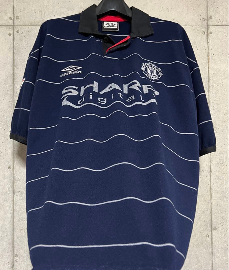 極美品！】99/00 マンチェスター・U ♯7 ベッカム【Mサイズ】パイル地