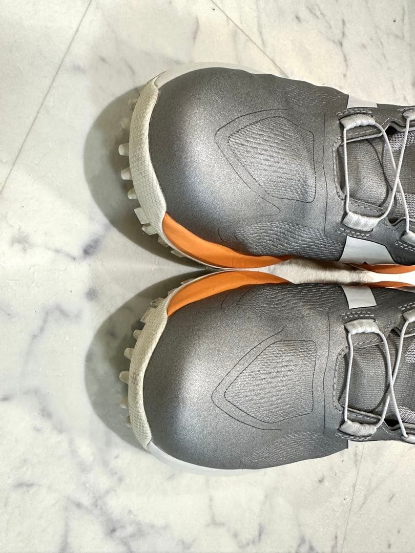 new balance ゴルフシューズ 女性用 グレー/オレンジ　23.5cm