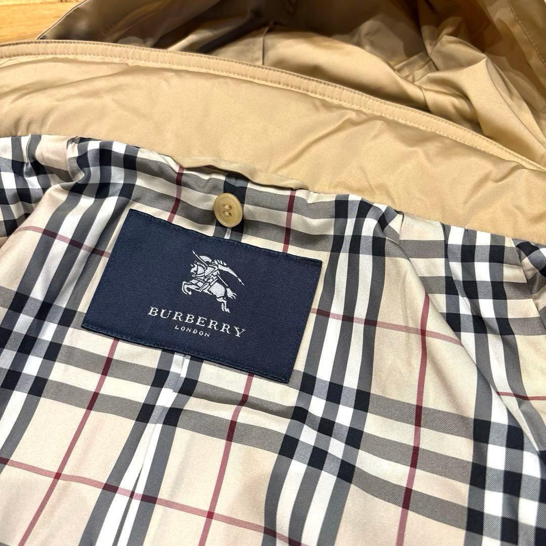 バーバリーロンドン】かわいいノバチェック マウンテンパーカー×ダウン