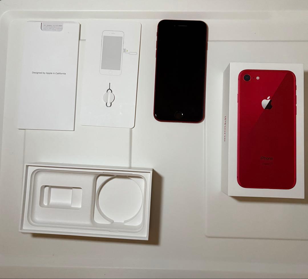 iPhone8 64GB RED - メルカリ