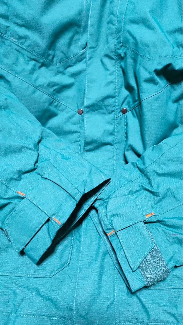 SALOMON サロモン】スキーウェア 中綿ジャケット 雪山 保温