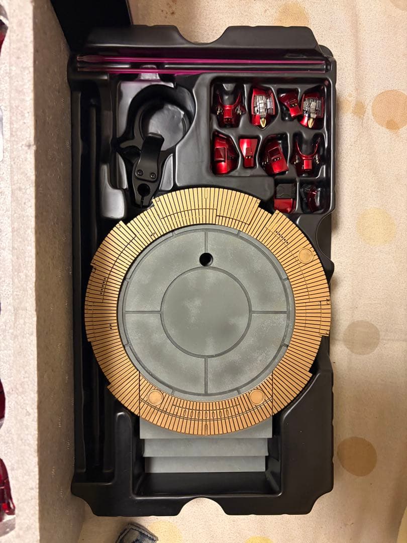 ホットトイズ　アイアンマンマーク6 ダイキャスト