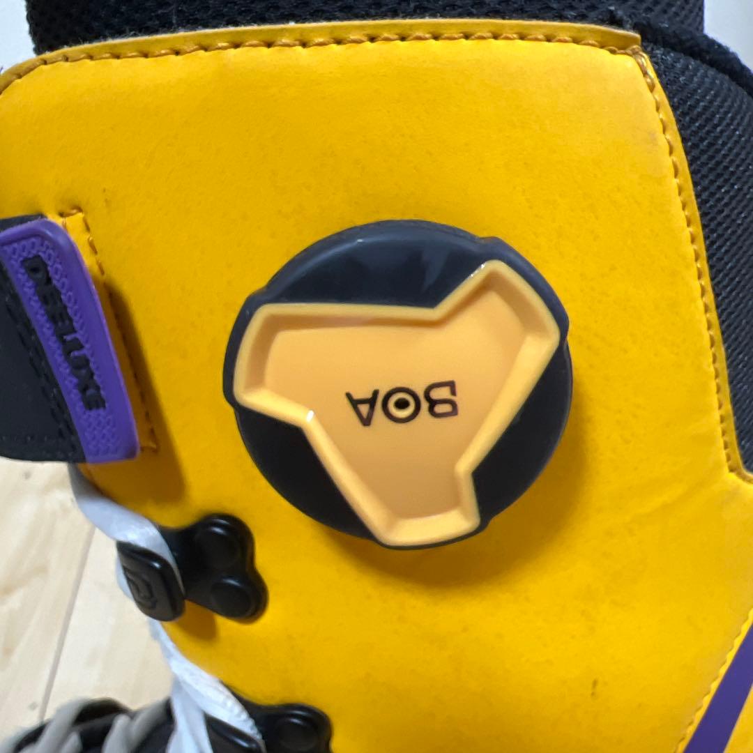 【即日発送】DEELUXE スノボ　D.N.A. 26.5cm 22-23モデル