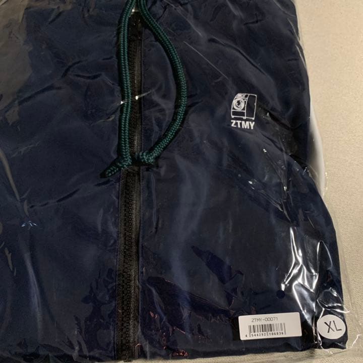 新品未開封 ずっと真夜中でいいのに フード付ジャケット XLサイズ 洗濯機付