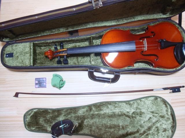 Terao　バイオリン　ZEN-ON　TALENT　4/4　弓・ケースあり FEVER バイオリン 4/4 フルサイズ AUBERT駒 弓・ケース【整備品