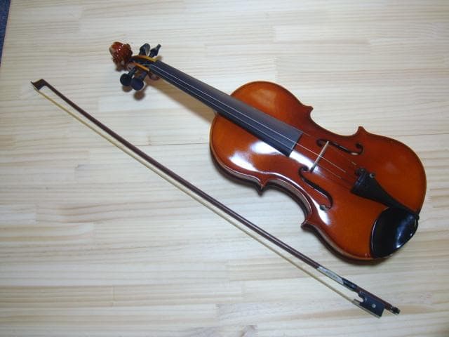 Terao様専用 バイオリン ZEN-ON TALENT 4/4 弓・ケースあり