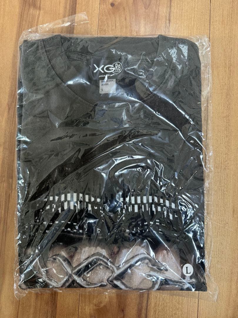 XG×GR8 新品　WOKE UP 黒TシャツLサイズ XG のフォトエキシビジョン “WOKE UP” が GR8 にて開催 | Hypebeast.JP