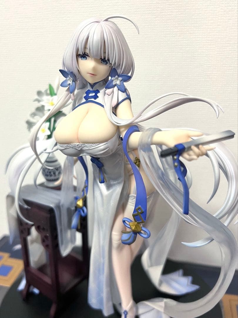 アズールレーン イラストリアス オトメユリの輝きVer. 1/7フィギュア