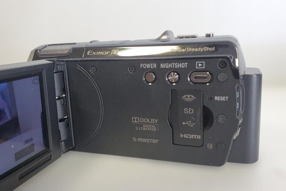 C150 美品！SONY ハンディーカム デジタルビデオ HDR-CX560V - メルカリ