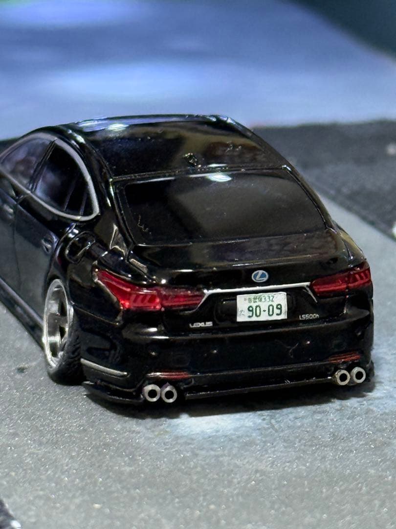 2018 Lexus ls500h 1/64 カスタム品 4本だしマフラー - メルカリ