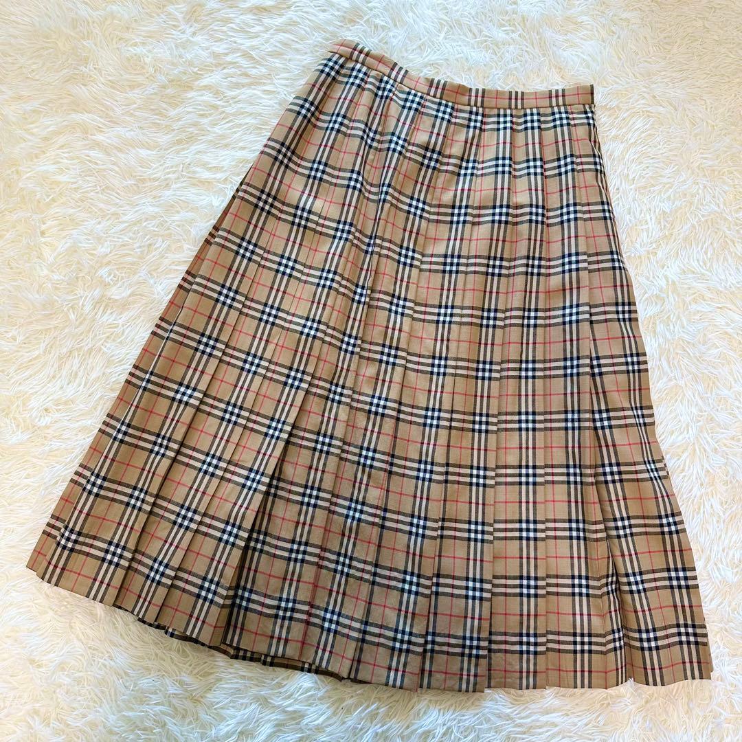burberrys プリーツスカート　ロング　ノバチェック ベージュ　40 Burberry バーバリー ノバチェック プリーツスカート ロング 牛革