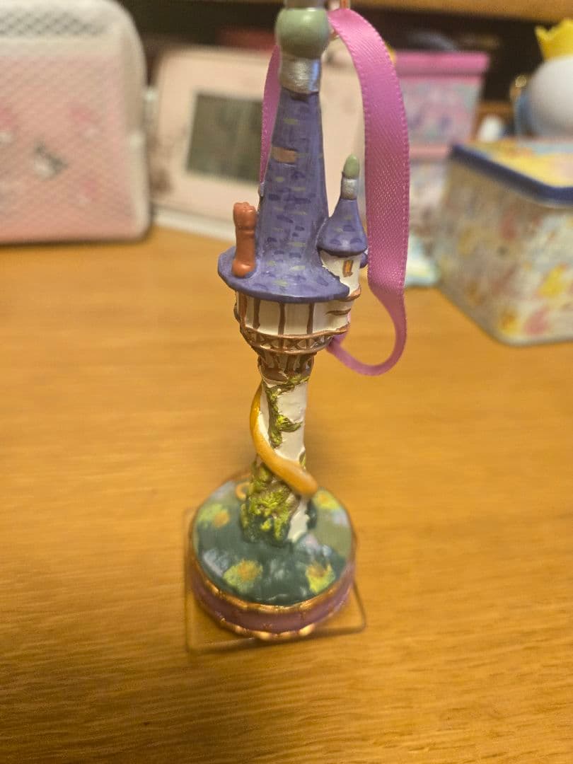 ディズニー　ラプンツェル　塔　オーナメント