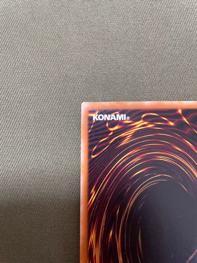 遊戯王　マジシャン・オブ・ブラックカオス　レリーフ