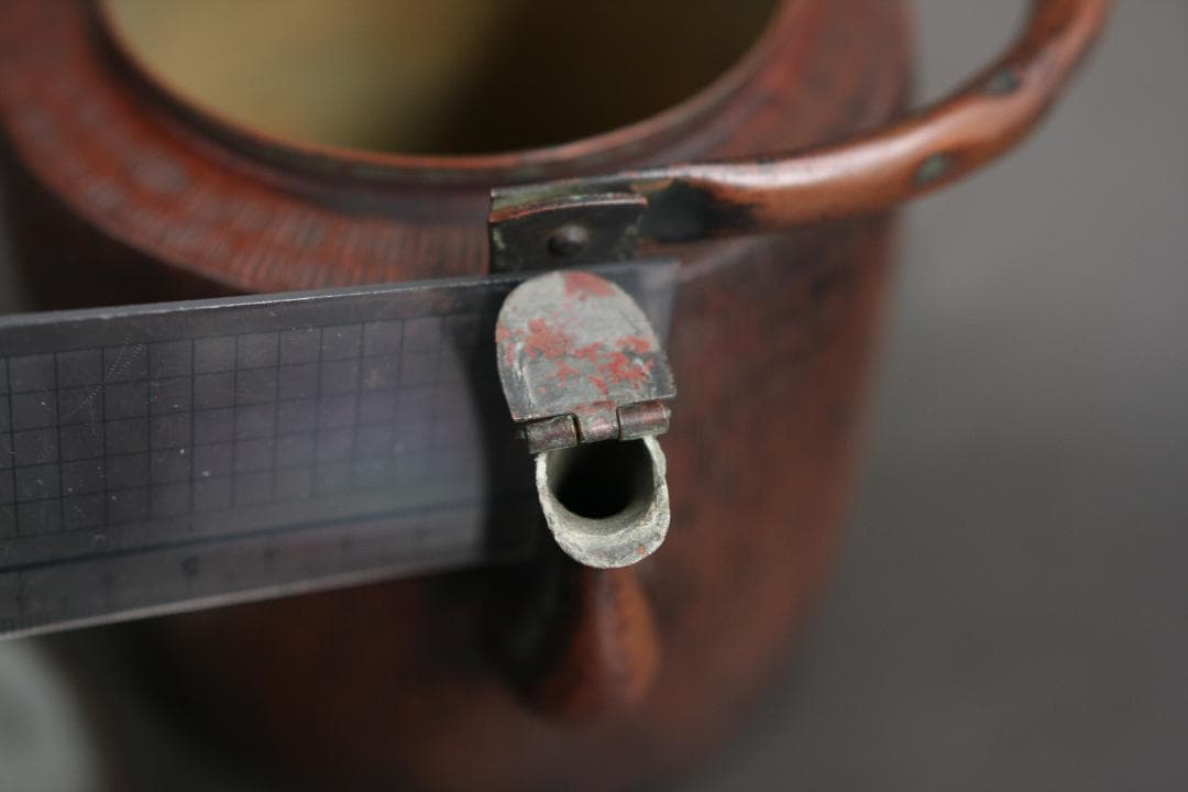 希少 槌目加工、打ち出し紋様入り銅製ヤカン 茶道 薬缶 やかん