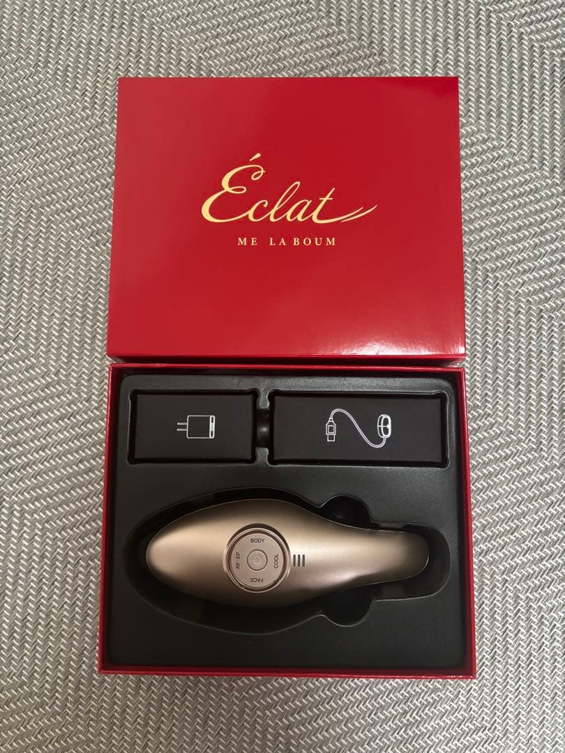 【極美品】IKKOプロデュース MEラボン エクラ IKKO プロデュース ME ラボン エクラ / エステ EMS ラジオ波 潤い LED