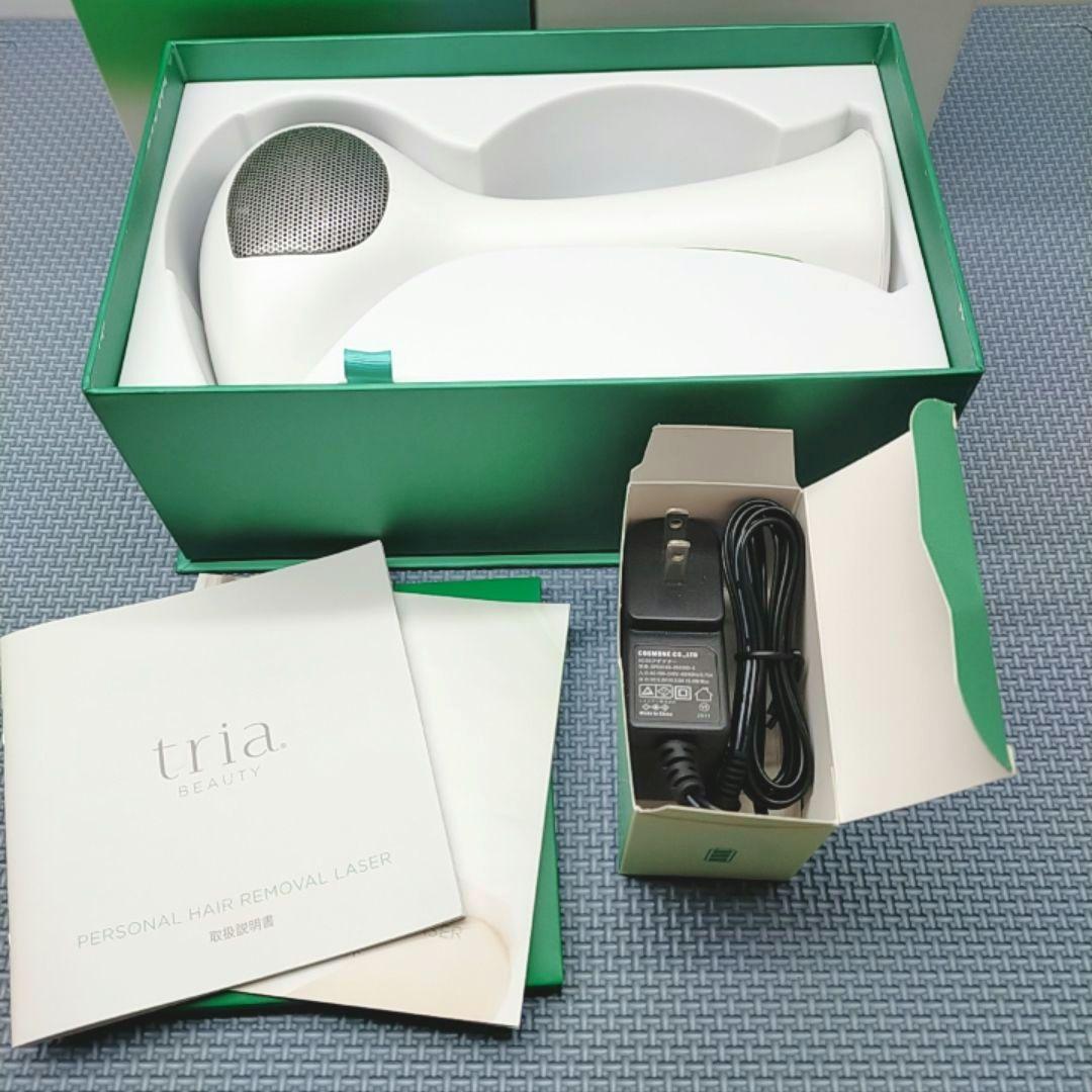 残量 ほぼ未使用✨️付属品完備 トリア パーソナルレーザー 4X Tria ほぼ未使用⭐️付属品完備》 トリア パーソナルレーザー 4X Tria LHR