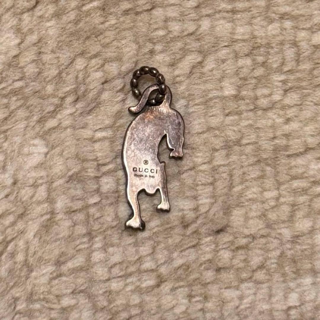 グッチ タイガーチャーム ネックレス 希少 BTS テテ - メルカリ