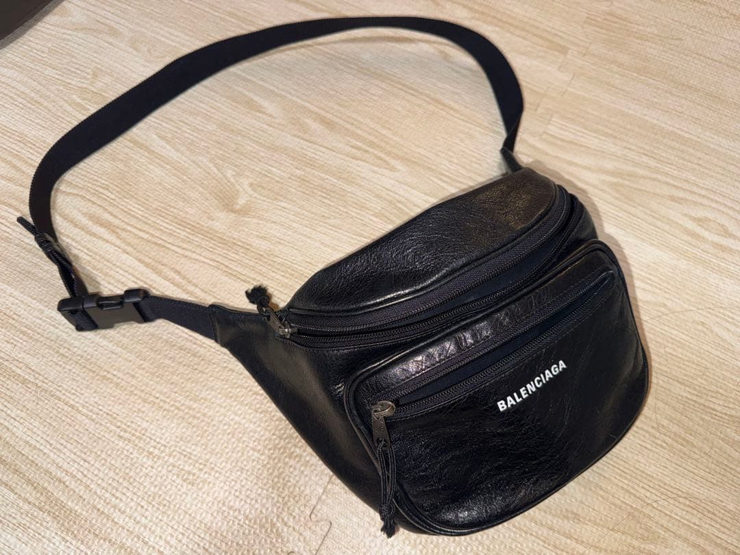 BALENCIAGA バレンシアガ ボディバッグ BALENCIAGA（バレンシアガ） バッグ ボディバッグ ウィール ベルト