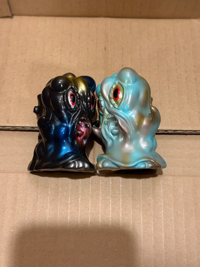 izumonster ペトラ 2体セット ソフビ ヘドラ zollmen hxs Yahoo!オークション -「izumonster ヘドラ」の落札相場・落札価格