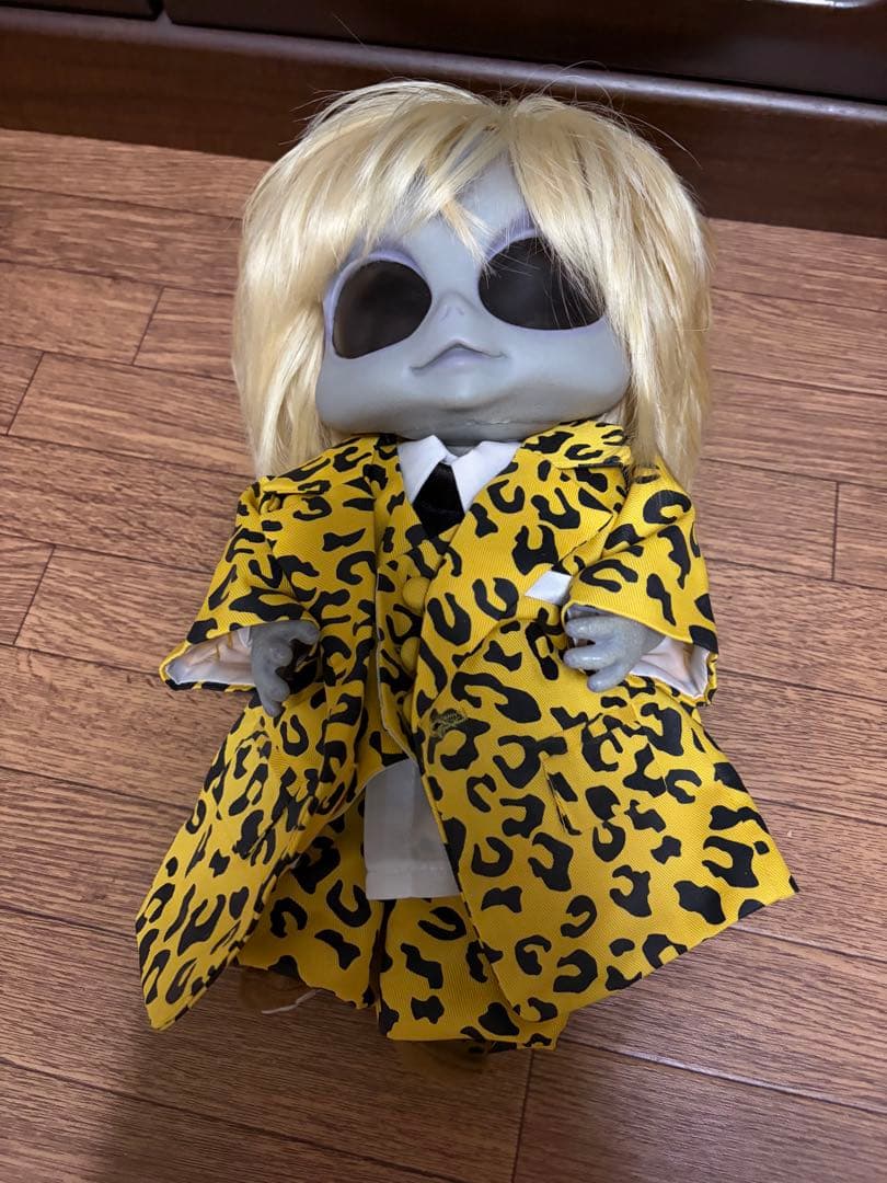 グレイ宇宙人赤ちゃんコスプレ