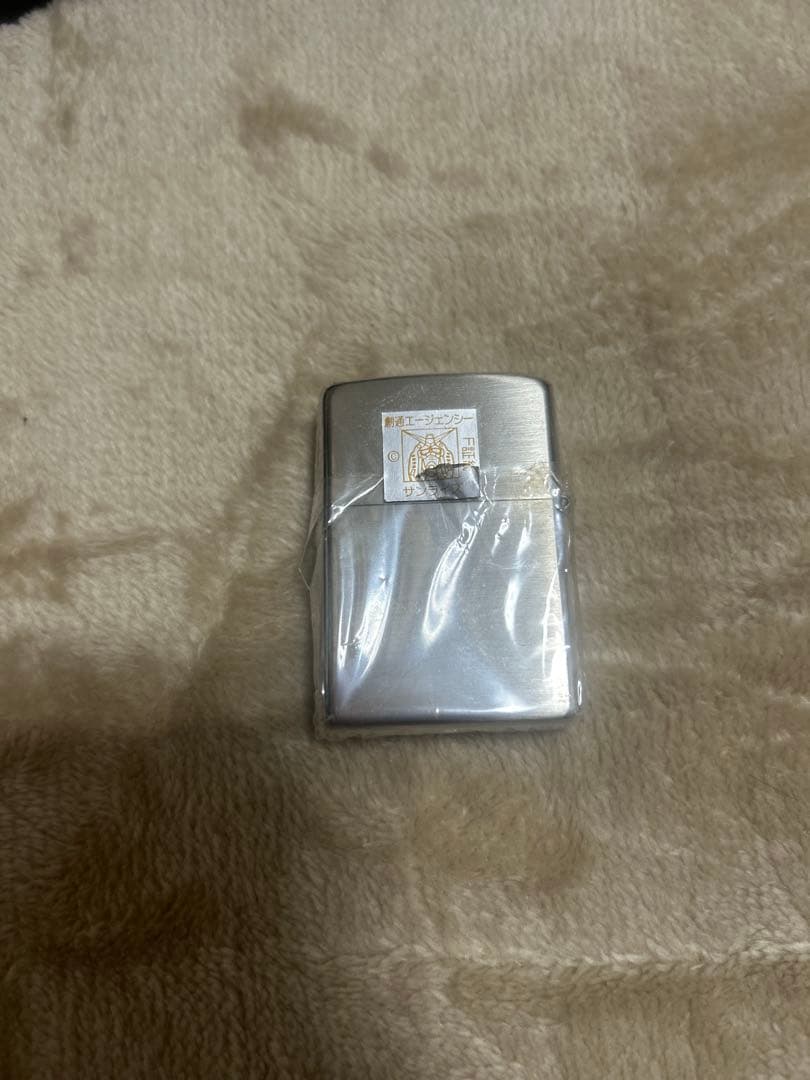 ガンダム　MS-06 zippo head stand model