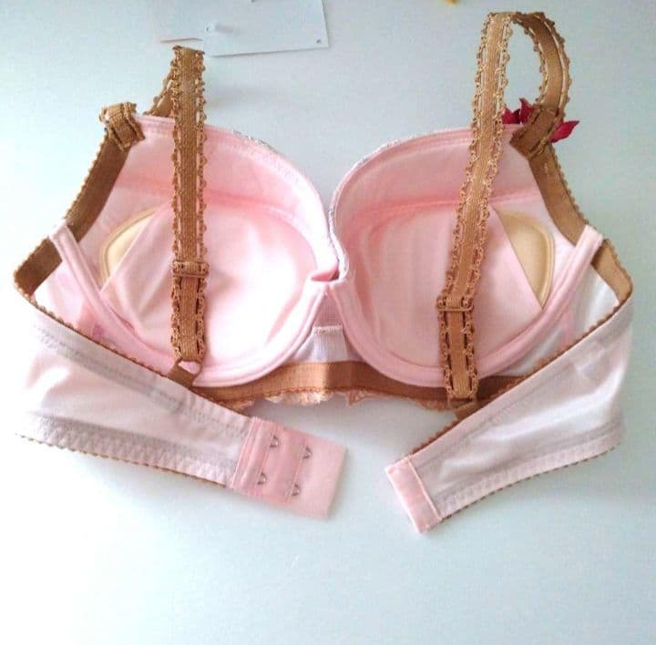 【新品】ワコール《ルジェ》リボンブラ E70/M 定価11,770円