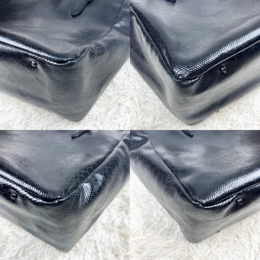 aniary アニアリ トートバッグ ブラック PVC型押し ハニカム柄 A4