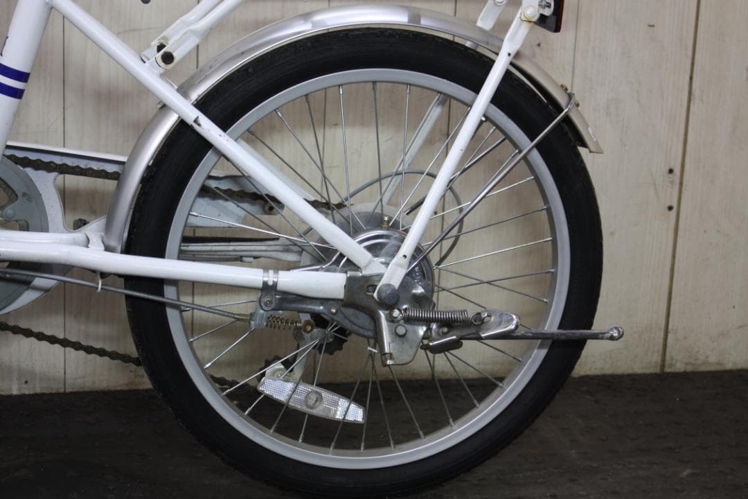 EASTBOYイーストボーイ 20型 シマノ6速 AUTO LED仕様折り畳み - メルカリ