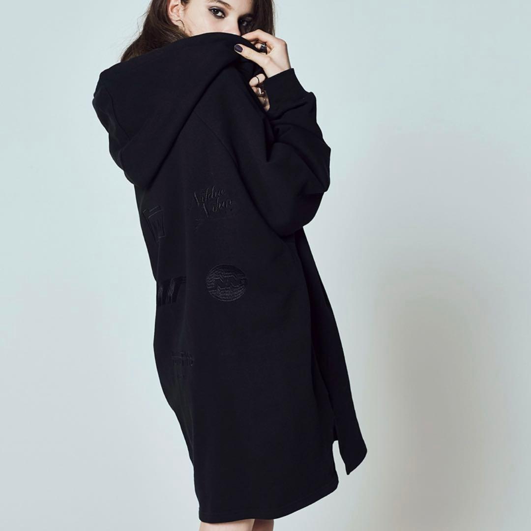 NIL DUE/NIL UN フーディ パーカー