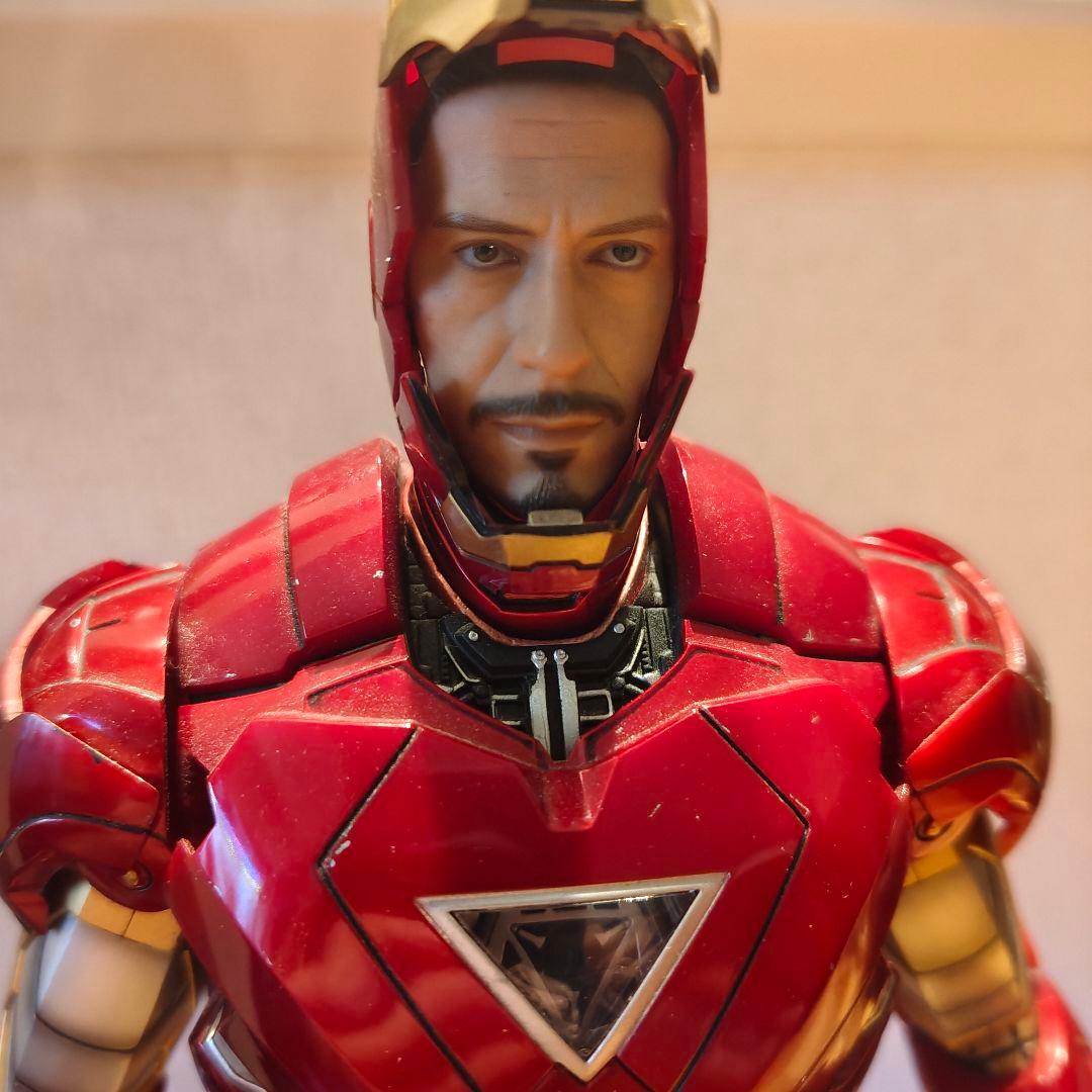 【送料無料】HOTTOYS ホットトイズ アイアンマン2 マーク6 フィギュア