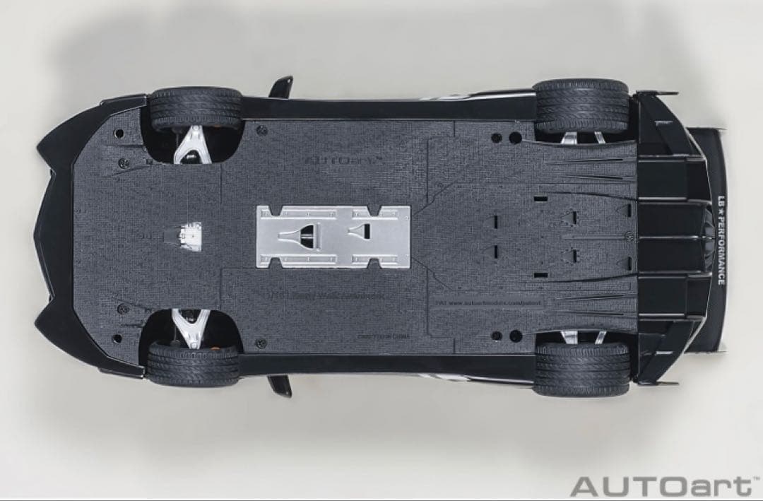 オートアート1/18⭐️LB★リバティ☆ウォーク⚡️ランボルギーニアヴェンタドール✨