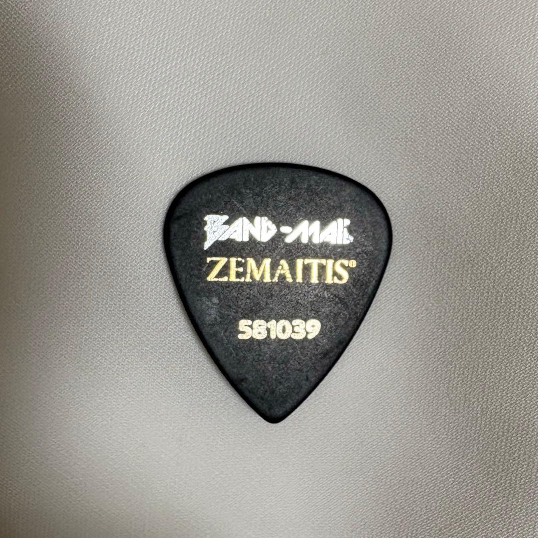 お盆中値下げ　BAND-MAID 小鳩ミクさん ピック