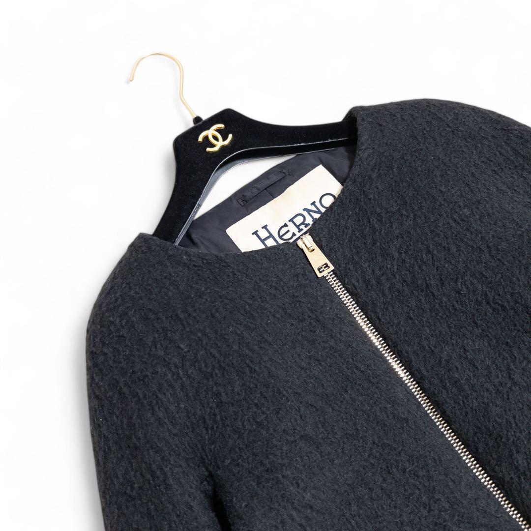 HERNO ノーカラーダウンコートモヘヤ シャギー 異素材 黒 40 - メルカリ