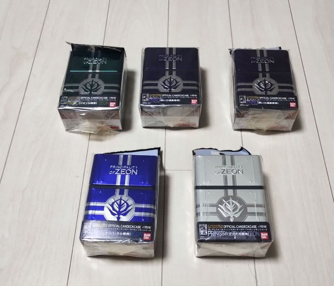 ガンダムウォー　オフィシャルカンデッキケース　5つセット バンダイ|ガンダムウォーオフィシャルカンデッキケース|【ハードオフ