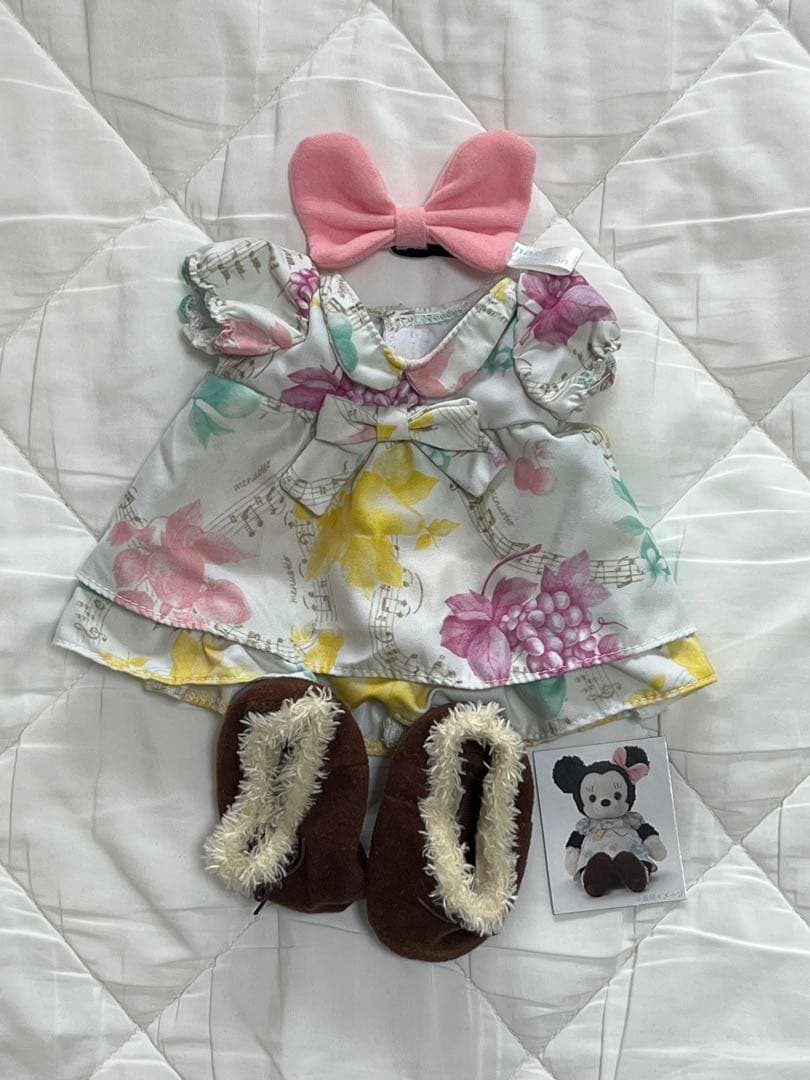 【激レア】ミニークチュールぬいぐるみと着せ替え洋服16着セット