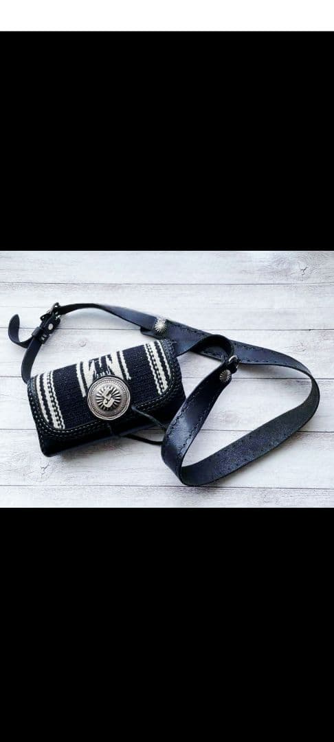 LUCKY JOHN ラッキージョン ショルダーウォレット アメカジ シルバーコンチョ ターコイズ ネイティブ レザーショルダーバッグ