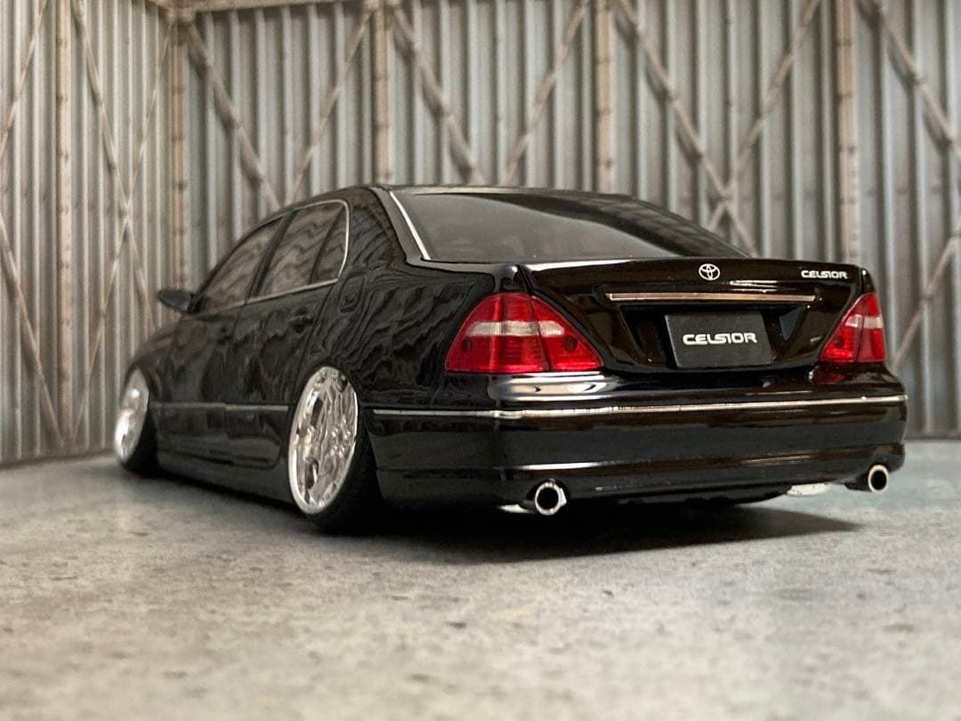 1/24 トヨタ セルシオ31後期（カスタム品） - メルカリ