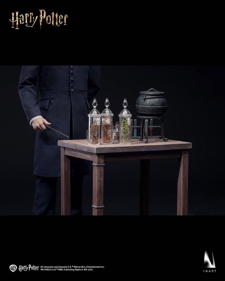 【新品未開封】INART ハリー・ポッター セブルススネイプ フィギュア