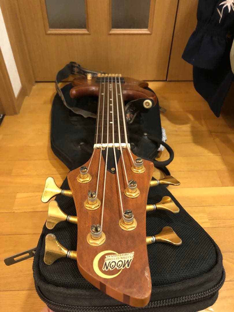 専用 Moon MBC-6 6弦エレキベース フレットレス 正常稼働品 - メルカリ