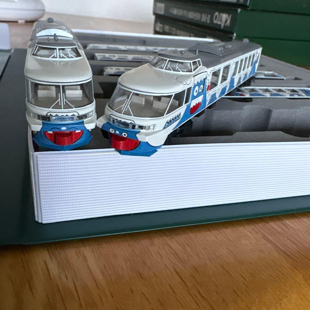 新同】KATO 10-238 富士急行2000系「フジサン特急」6両セット② - メルカリ