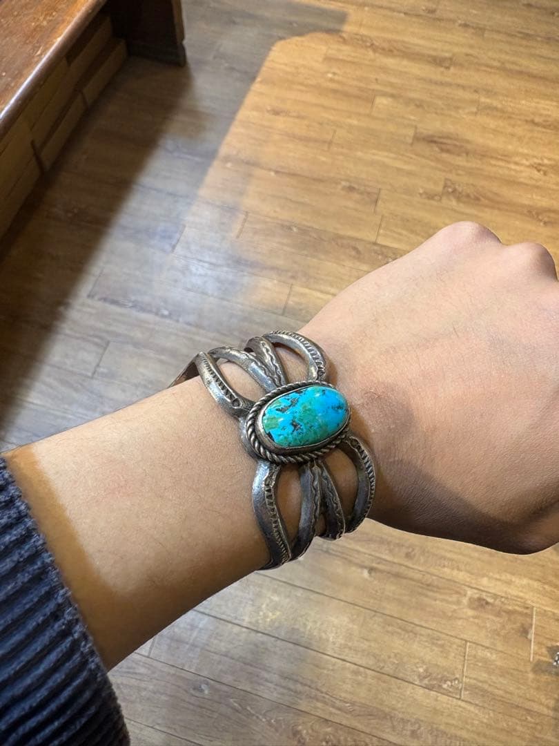 E.S.MITCHELL スターリングシルバーターコイズバングル