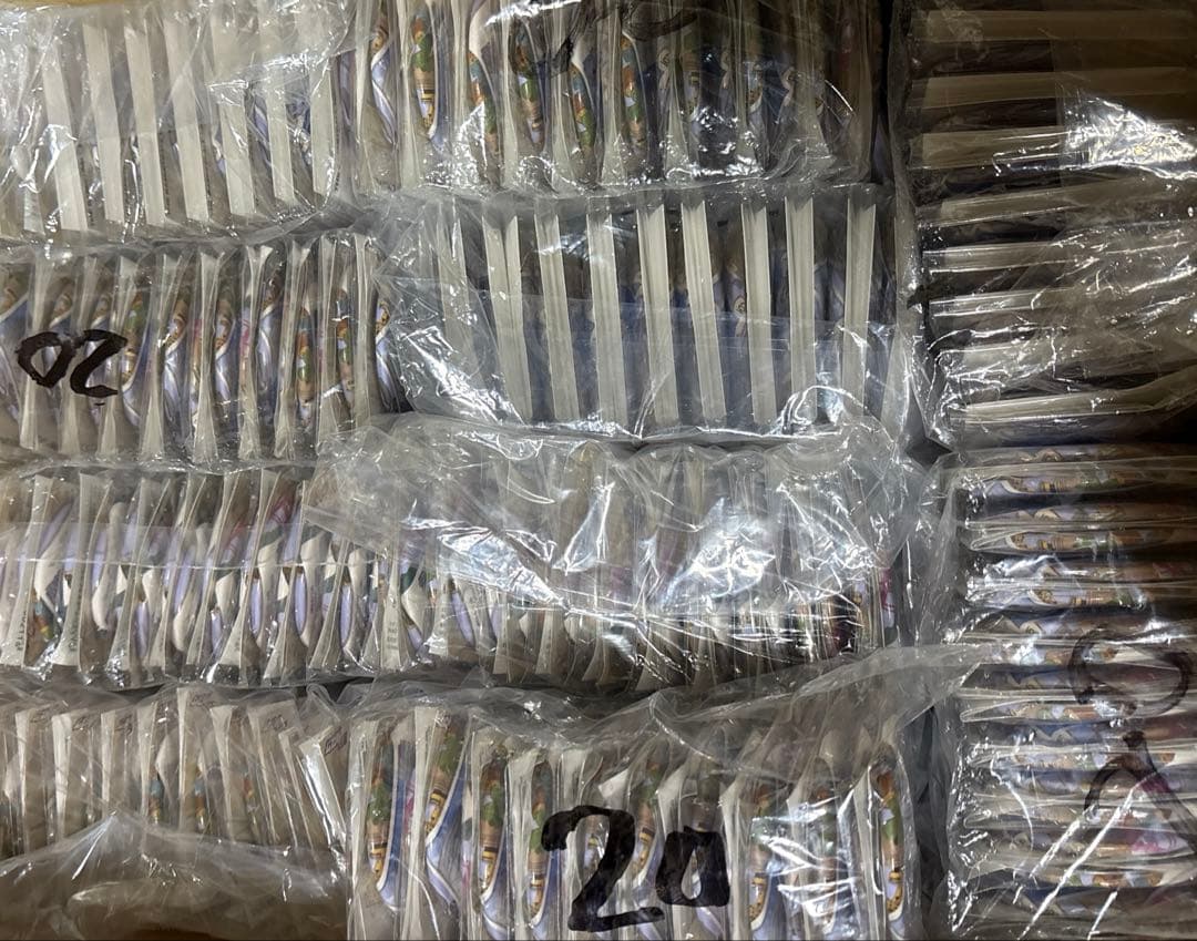 黒子のバスケ　薫千尋　缶バッジ　文房具カフェ