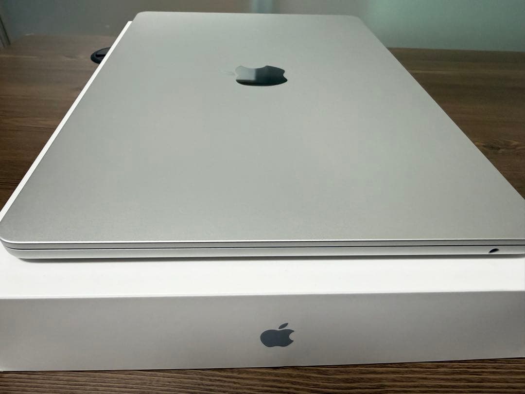 極美品！MacBook air M2 16GB/512GB アップルケア2年付き - メルカリ