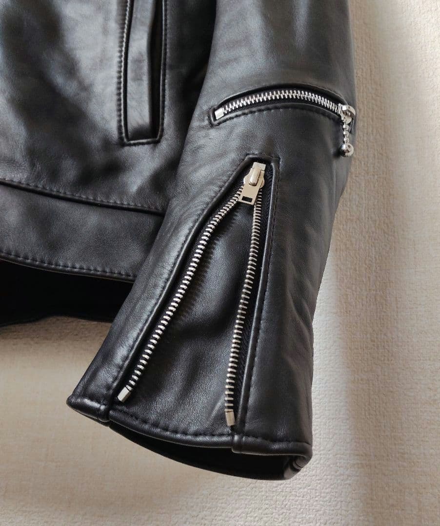 ルイスレザー ドミネーター 551 タイトフィット 38 希少 - メルカリ