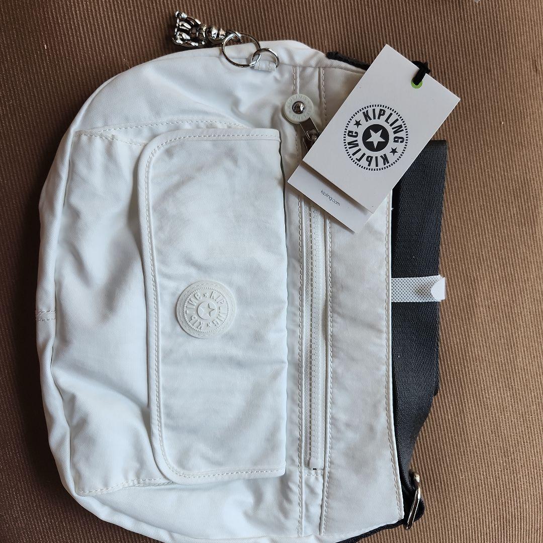 Kipling Live Light ホワイトバッグ
