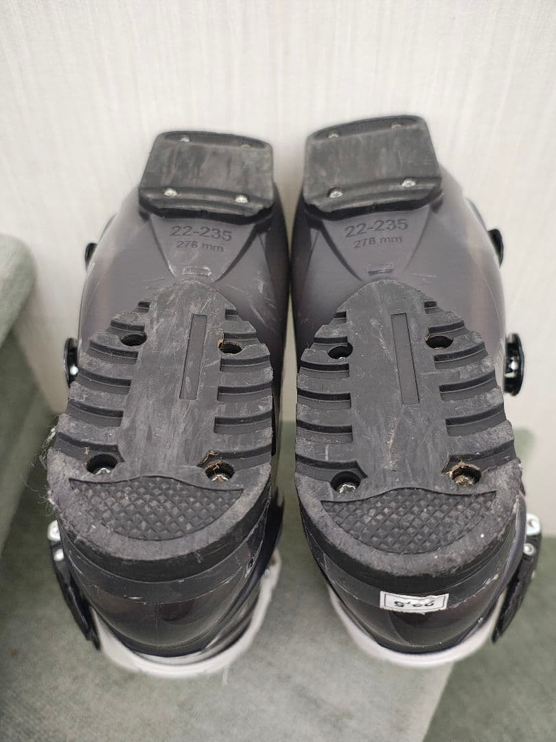 【状態良好☆】23.5cm　ROSSIGNOLスキーブーツ♪　送料無料！